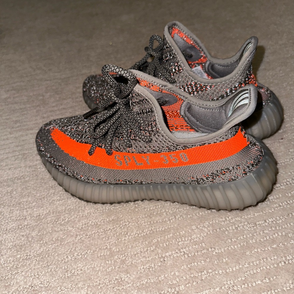 Adidas Yeezy Boost 350 V2